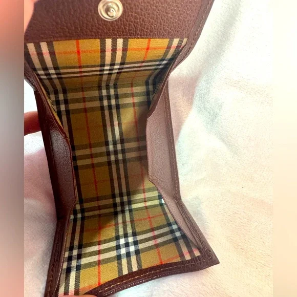 Burberry Coin Pouch | Brown Pebbled Leather | Nova Check Interior 3x3” - Picture 12 of 15